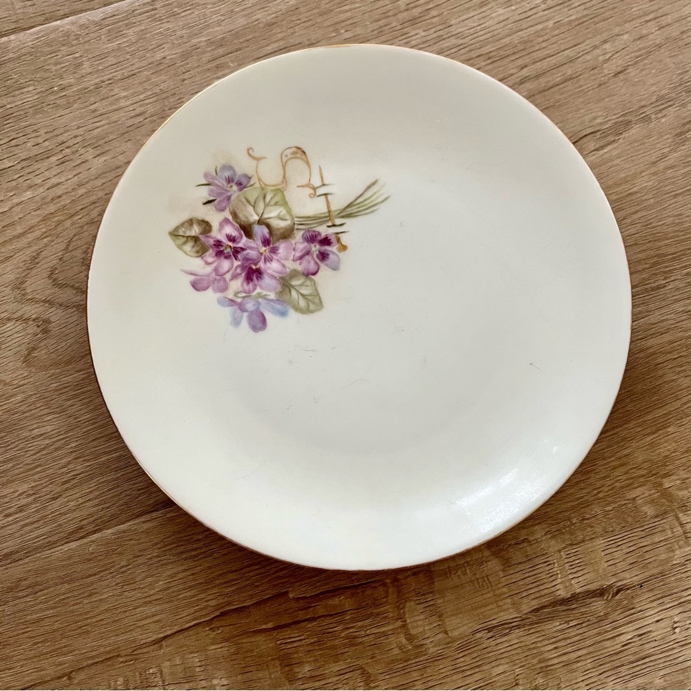 RARE Antique‎ 1875-95 H&Co L Ceramic Purple Floral Plate with gold trim 7.5”